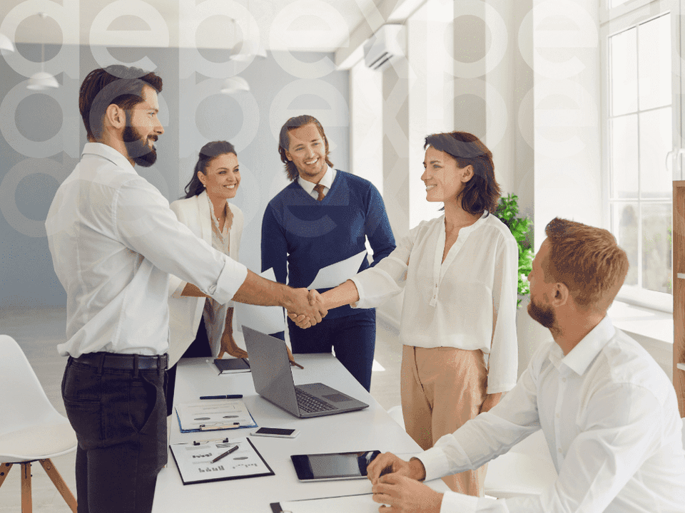 64b63578a9199b2bff63ddfc_People-have-entered-into-a-trust-agreement.png