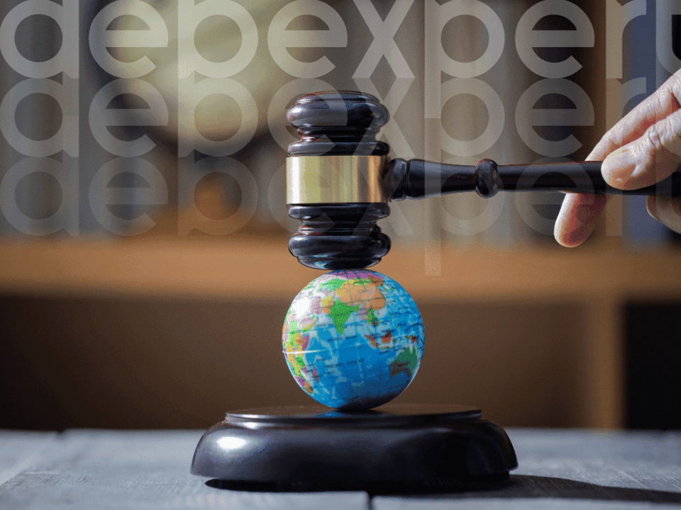 6524f42fa0042a8a5dfc7245_The-judge-s-gavel-on-the-table.png